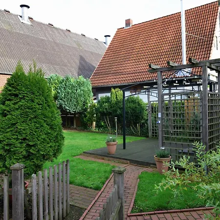 Cozy In L Wensen Lower Saxony With Private Terrace Apartment